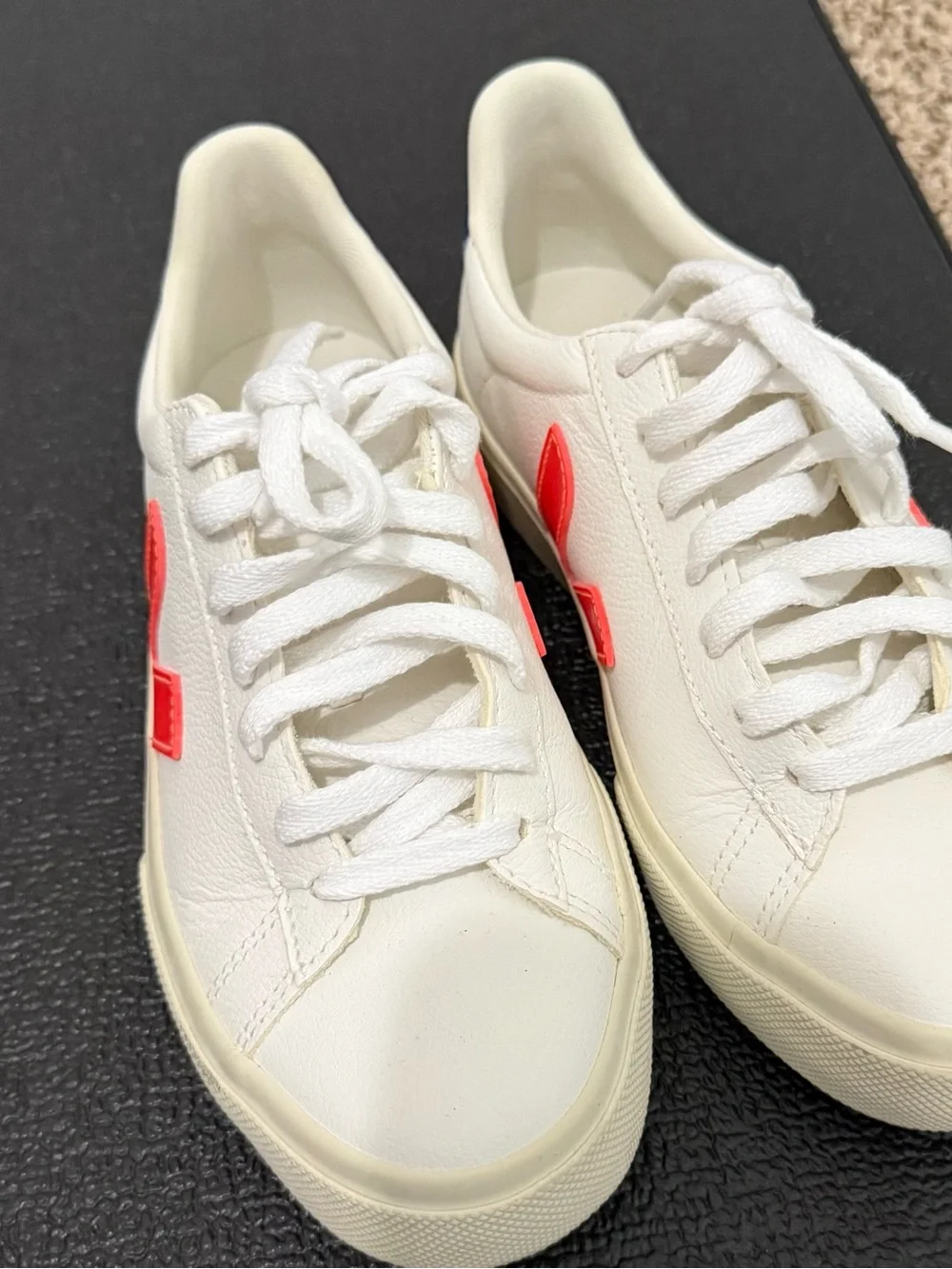Veja Women’s Sneakers 36